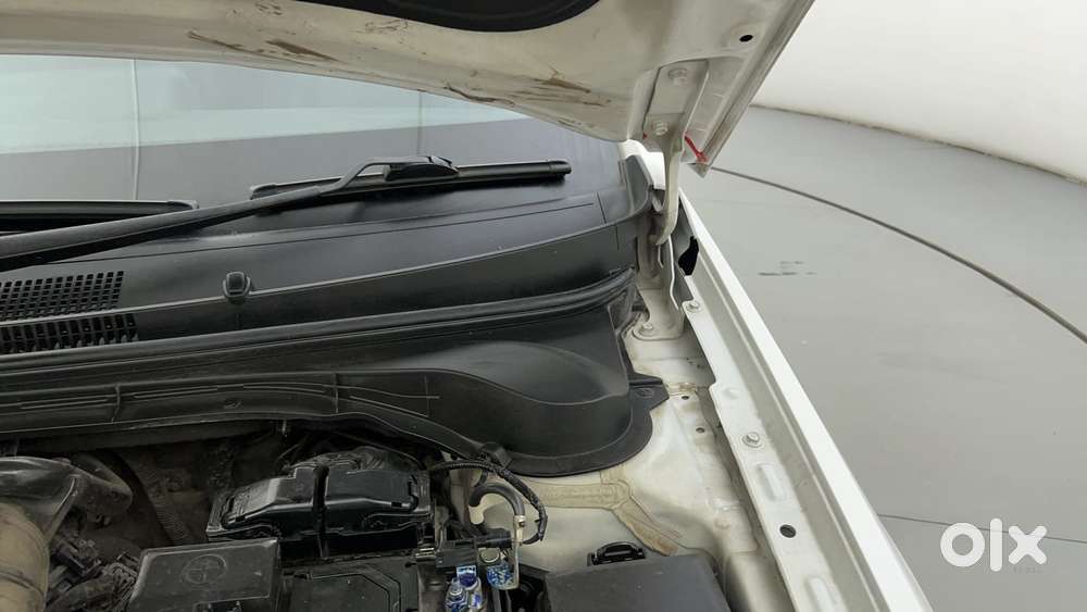 Hyundai Verna 1.5 Sx Turbo Petrol Mt, 2023, Petrol