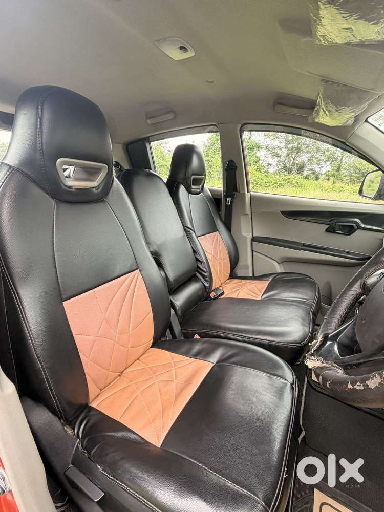 Mahindra Kuv 100 Mfalcon G80 K4, 2017, Petrol