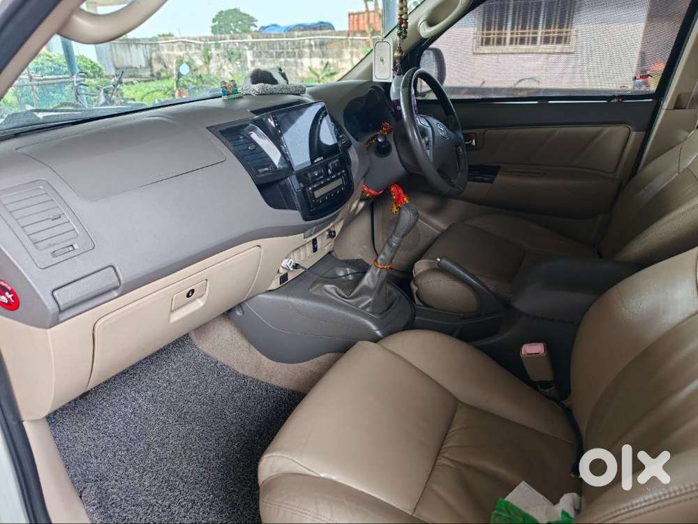 Toyota Fortuner Sportivo 2013