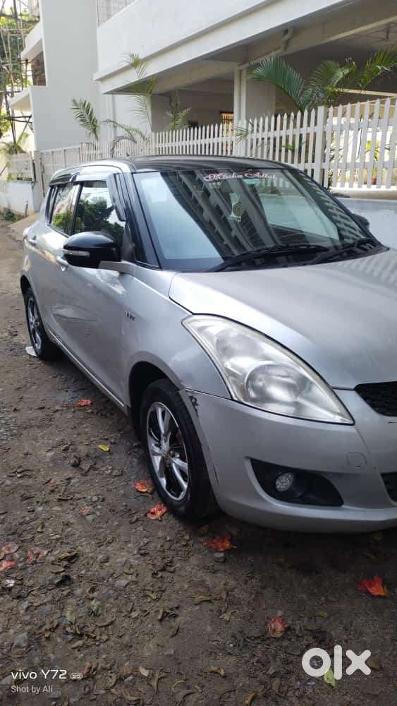 Maruti Suzuki Swift Vxi Optional, 2012, Petrol