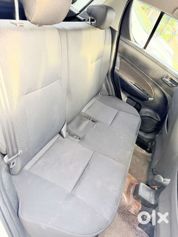 Maruti Suzuki Swift Zdi Plus, 2015, Diesel