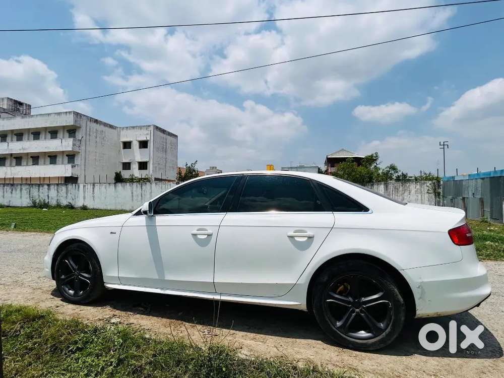 Audi A4 2013 Diesel 102000 Km Driven  3rd Owner