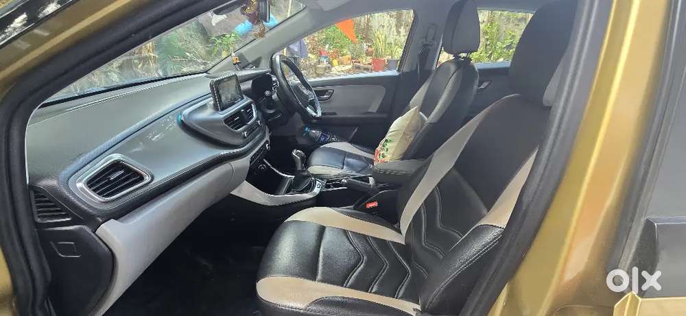 Tata Altroz 2021 Petrol Well Maintained