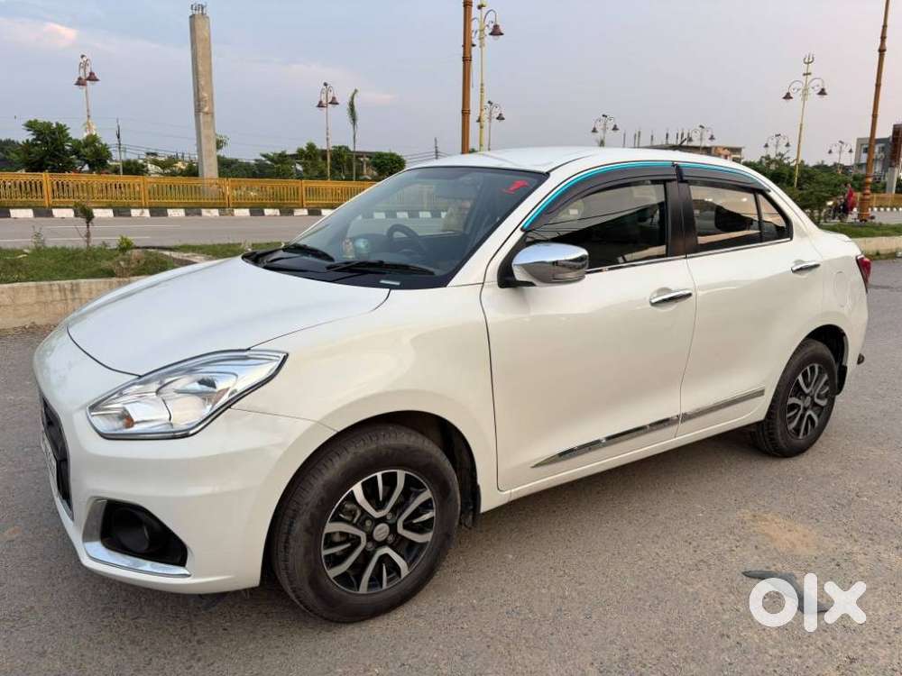 Maruti Suzuki Dzire Vxi Ags, 2022, Petrol