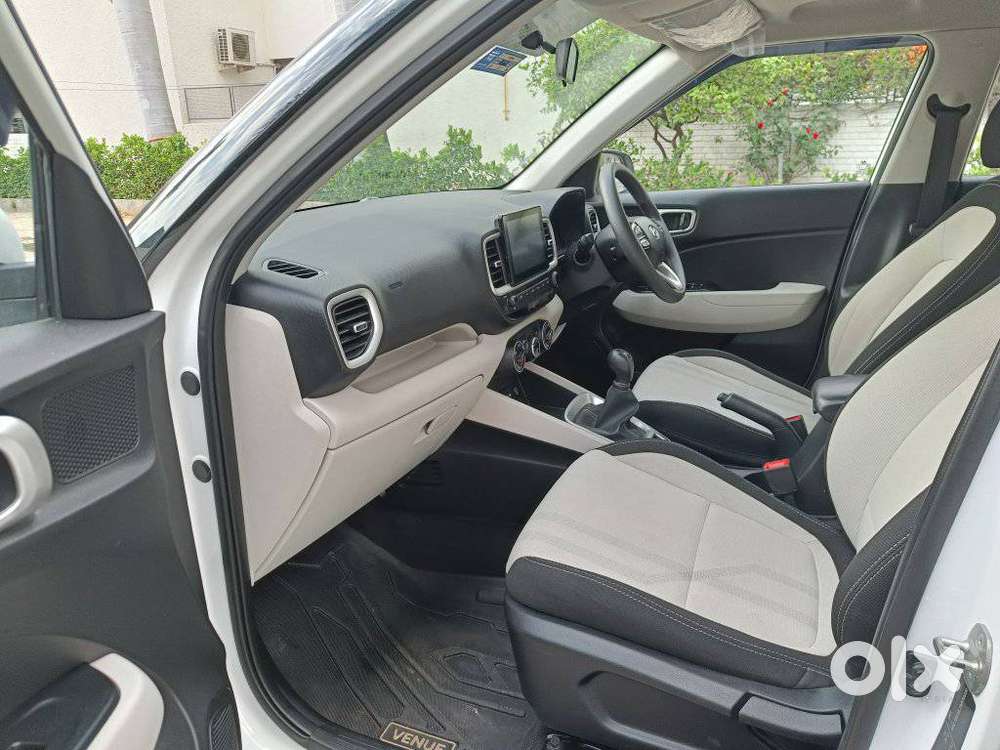 Hyundai Venue S Mt 1.2 Kappa, 2023, Petrol