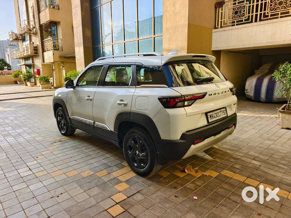 Maruti Suzuki Brezza 1.5 Zxi Smart Hybrid, 2022, Petrol
