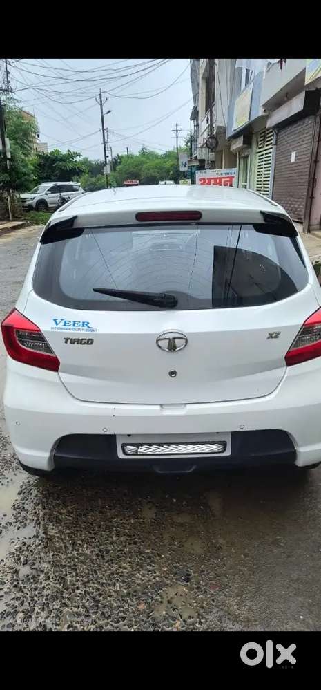 Tata Tiago 2017 Petrol Well Maintained