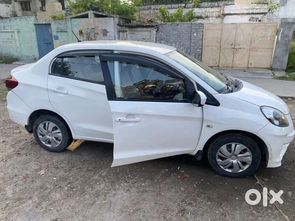 Honda Amaze Diesel 2013