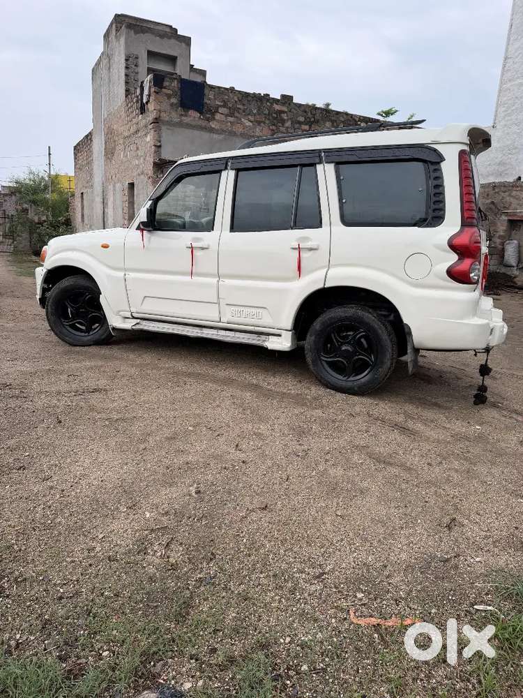 Mahindra Scorpio Diesel 2012 4th Owner