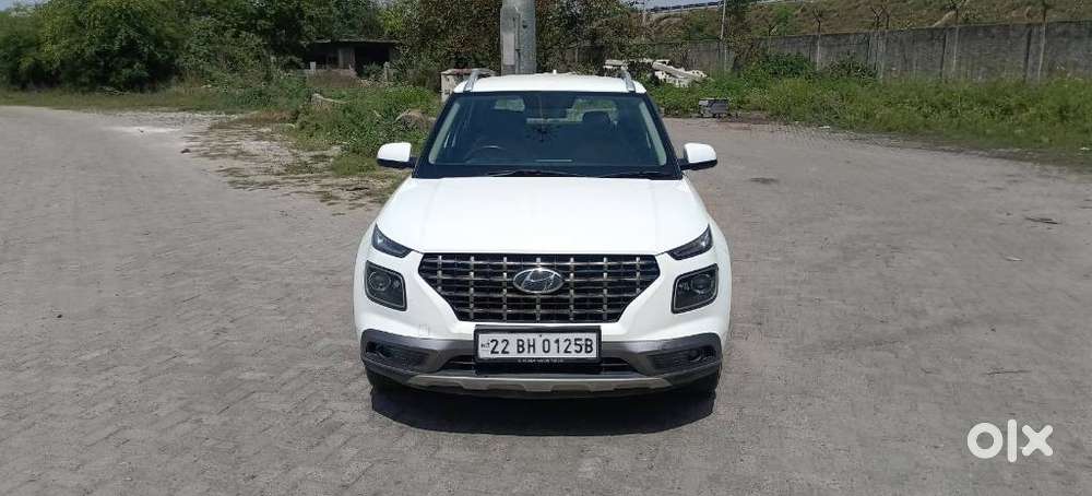 Hyundai Venue S 1.2 Petrol, 2022, Petrol