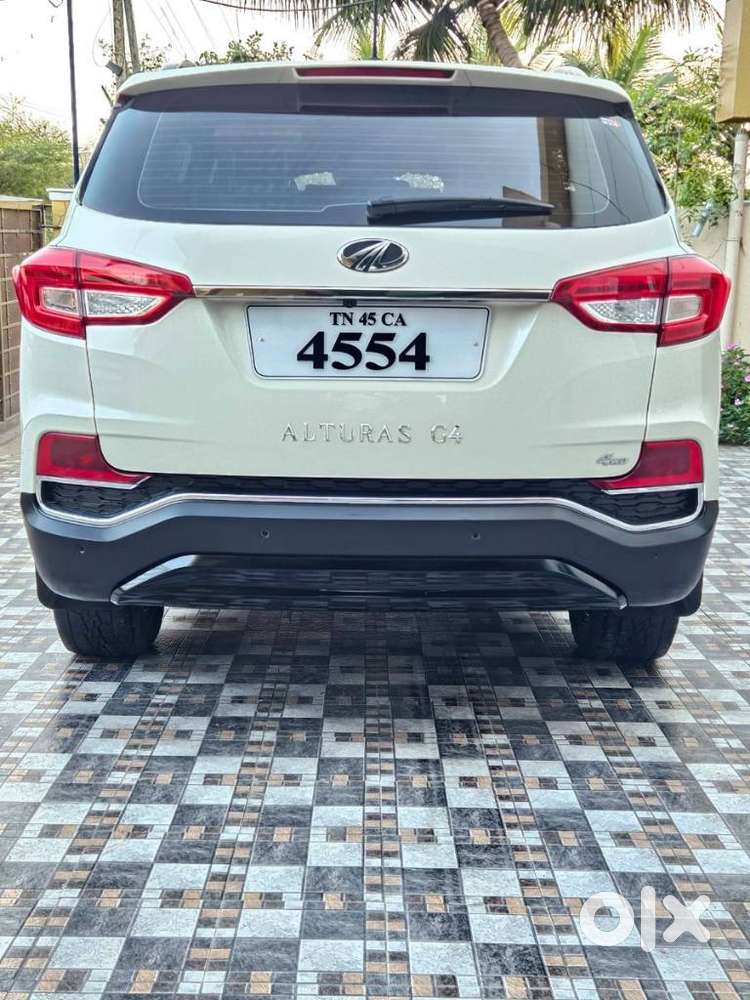 Mahindra Alturas G4 4x4 At, 2022, Diesel