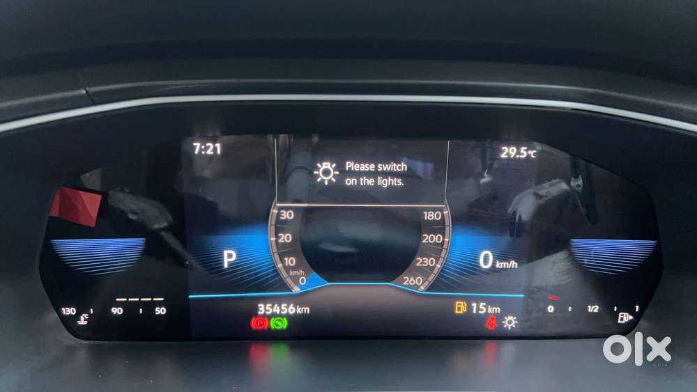 Volkswagen Taigun Topline 1.0 Tsi At (electric Seats), 2022, Petrol