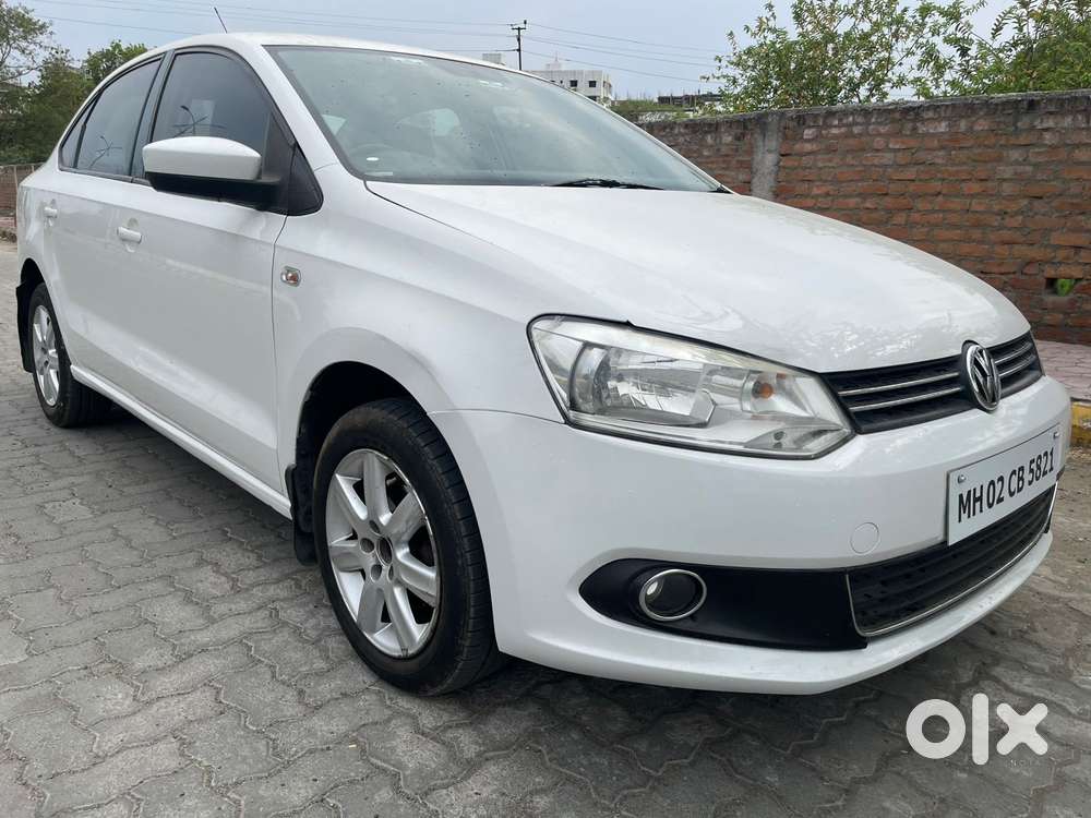 Volkswagen Vento 2010-2013 Petrol Highline, 2011, Petrol