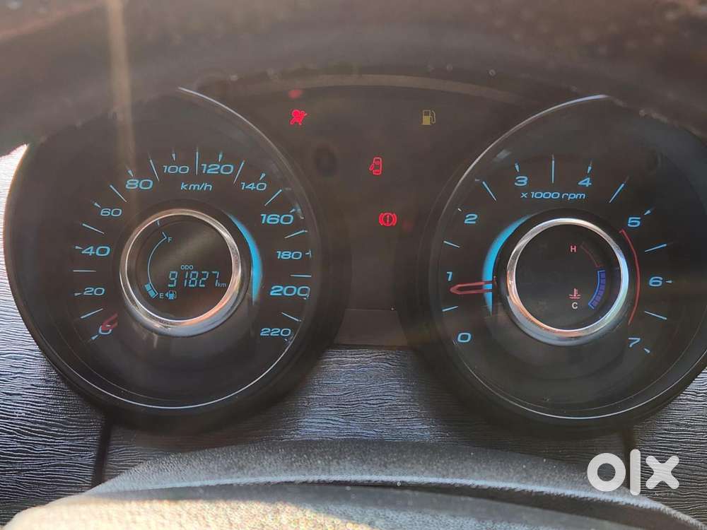 Mahindra Xuv500 W4, 2016, Diesel