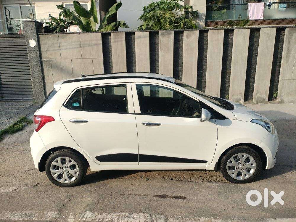 Hyundai Grand I10 Sportz 1.2 Kappa Vtvt, 2013, Petrol