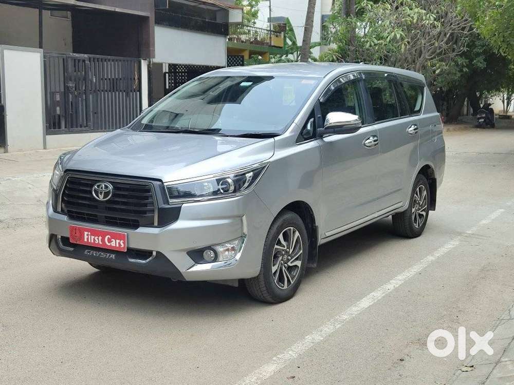 Toyota Innova Crysta