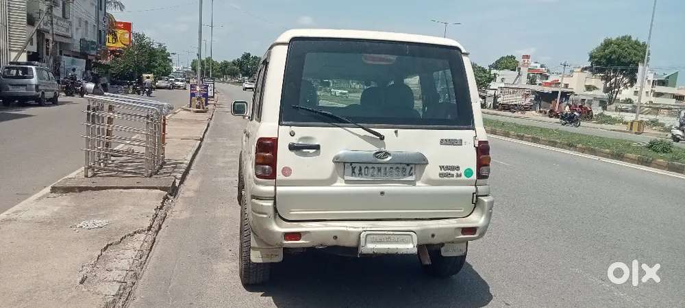 Mahindra Scorpio 2006 Diesel 180000 Km Driven