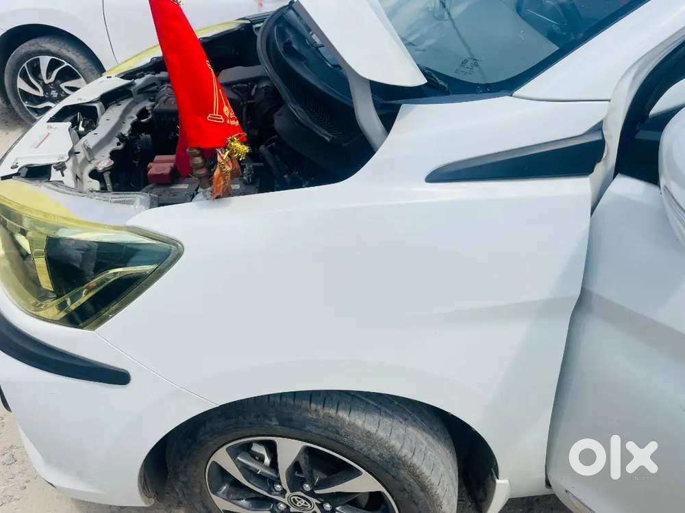 Toyota Rumion 2025 Petrol Well Maintained