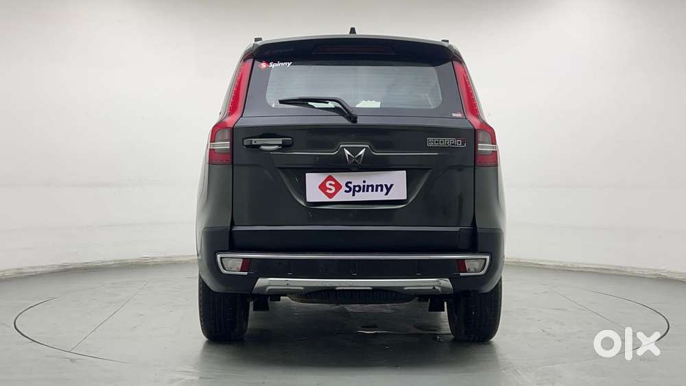 Mahindra Scorpio N Z8 Petrol At 7 Str, 2023, Petrol
