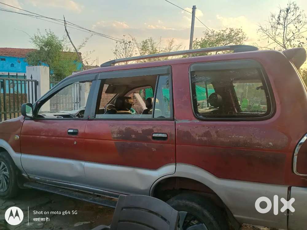 Chevrolet Tavera 2012