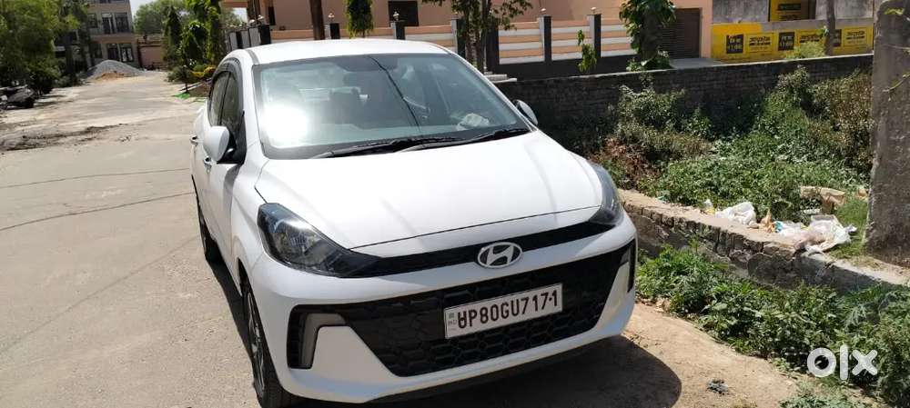 Hyundai Aura 2023 Cng & Hybrids Well Maintained