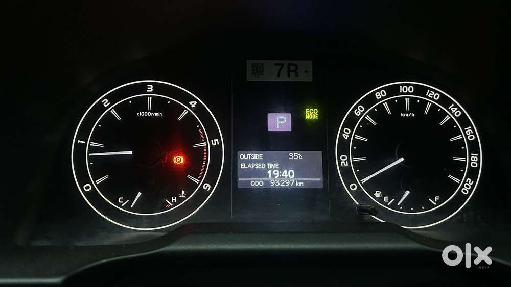 Toyota Innova Crysta [2020-ongoing] 2.4 Gx At 8 Str, 2020, Diesel