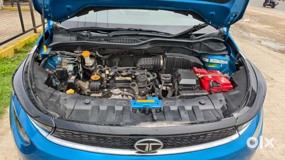 Tata Altroz 1.2 Xz (o), 2022, Petrol