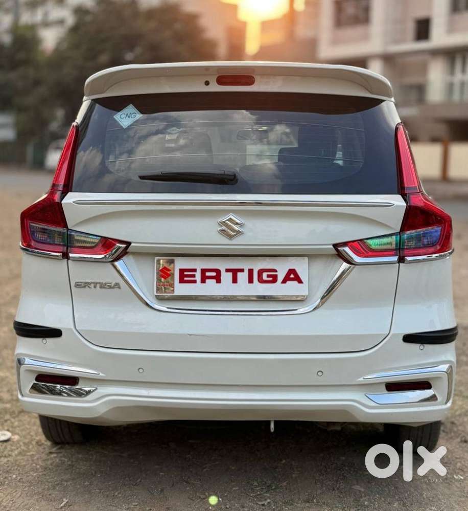 Maruti Suzuki Ertiga Zxi (o) Cng [2022-2023], 2023, Petrol