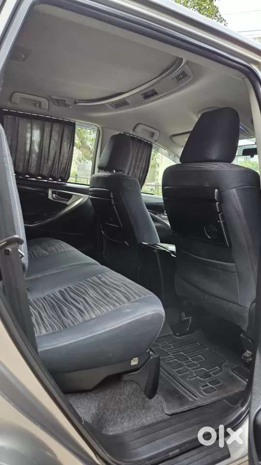 Toyota Innova Crysta [2020-ongoing] 2.4 Vx 8 Str, 2021, Diesel