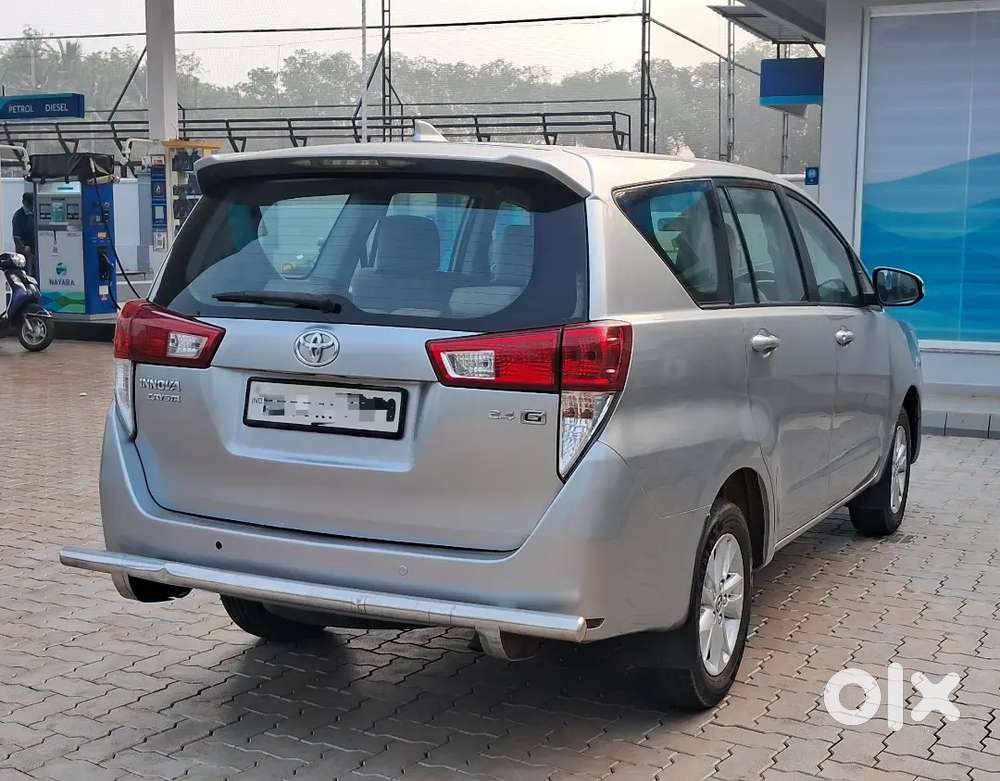 Toyota Innova Crysta 2016 G4