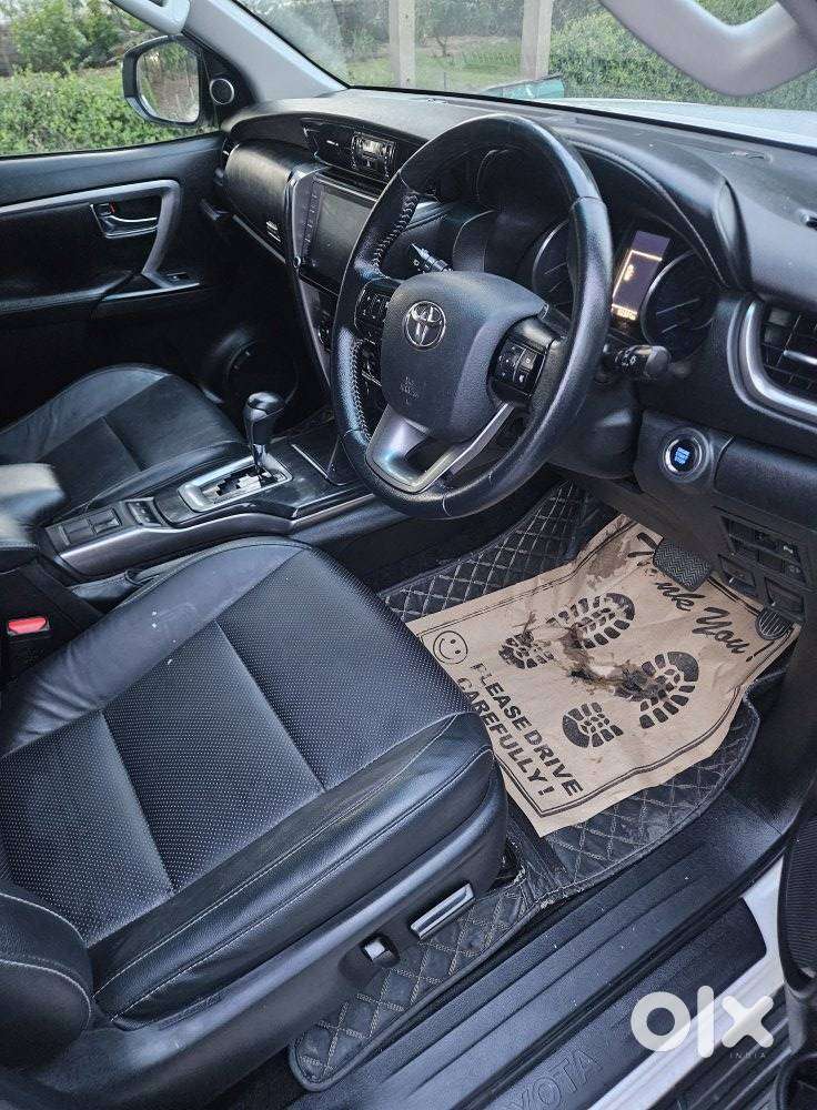 Toyota Fortuner 4x2 At 2.8 Diesel, 2022, Diesel