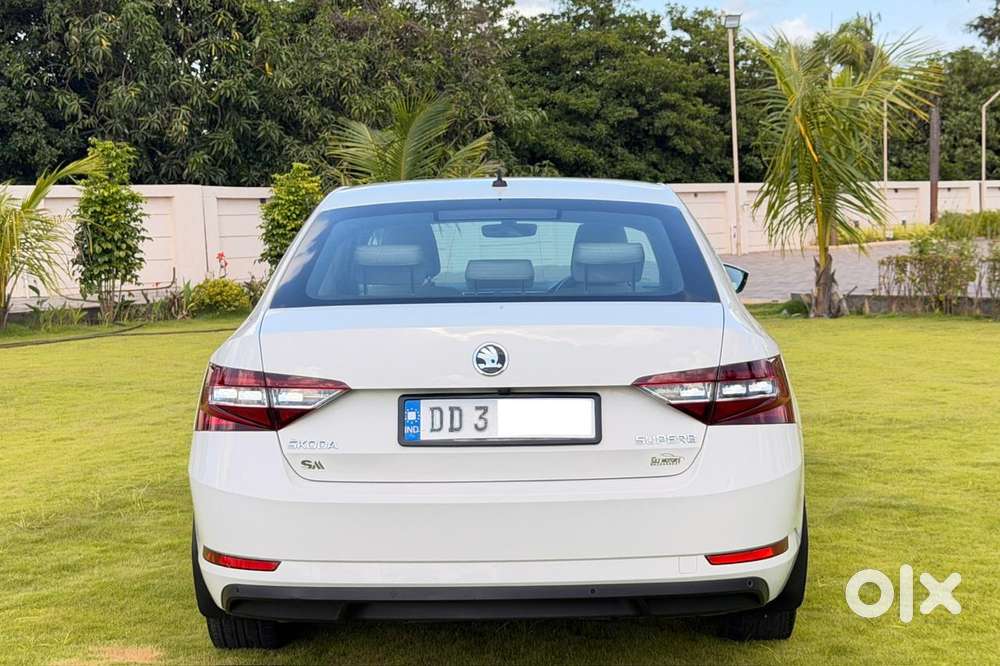 Skoda Superb L&k 2.0 Tdi At, 2020, Diesel