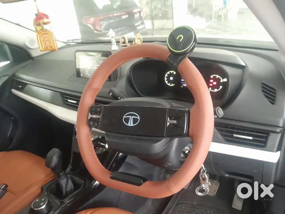 Tata Nexon 2024 Petrol Well Maintained