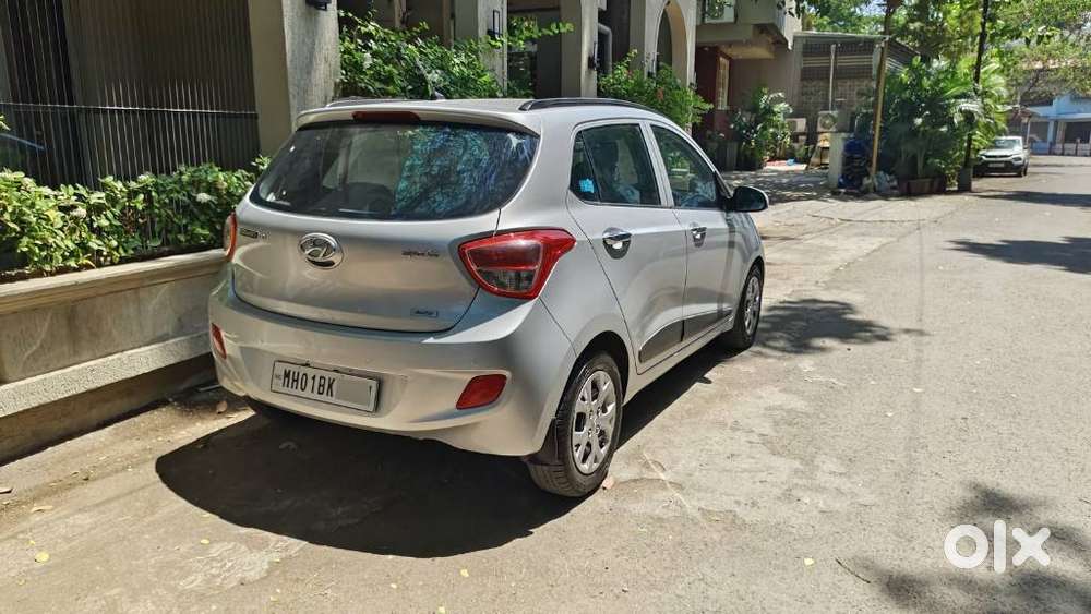 Hyundai Grand I10 2013-2016 At Sportz, 2014, Petrol