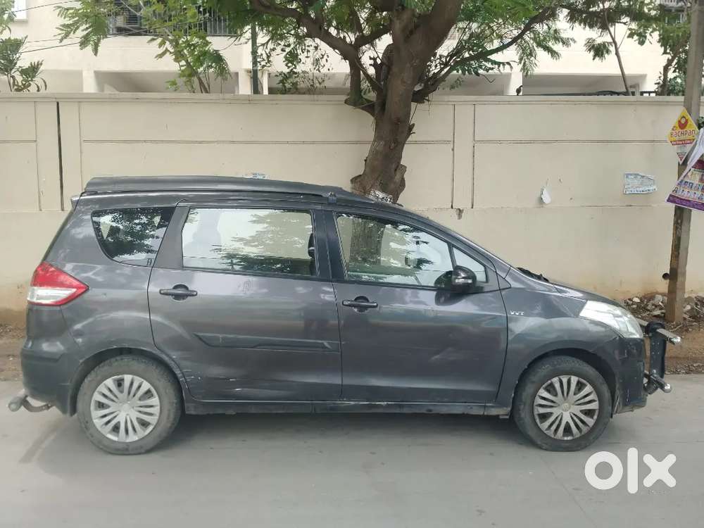 Ertiga Vxi Maruti Suzuki 2014 Year