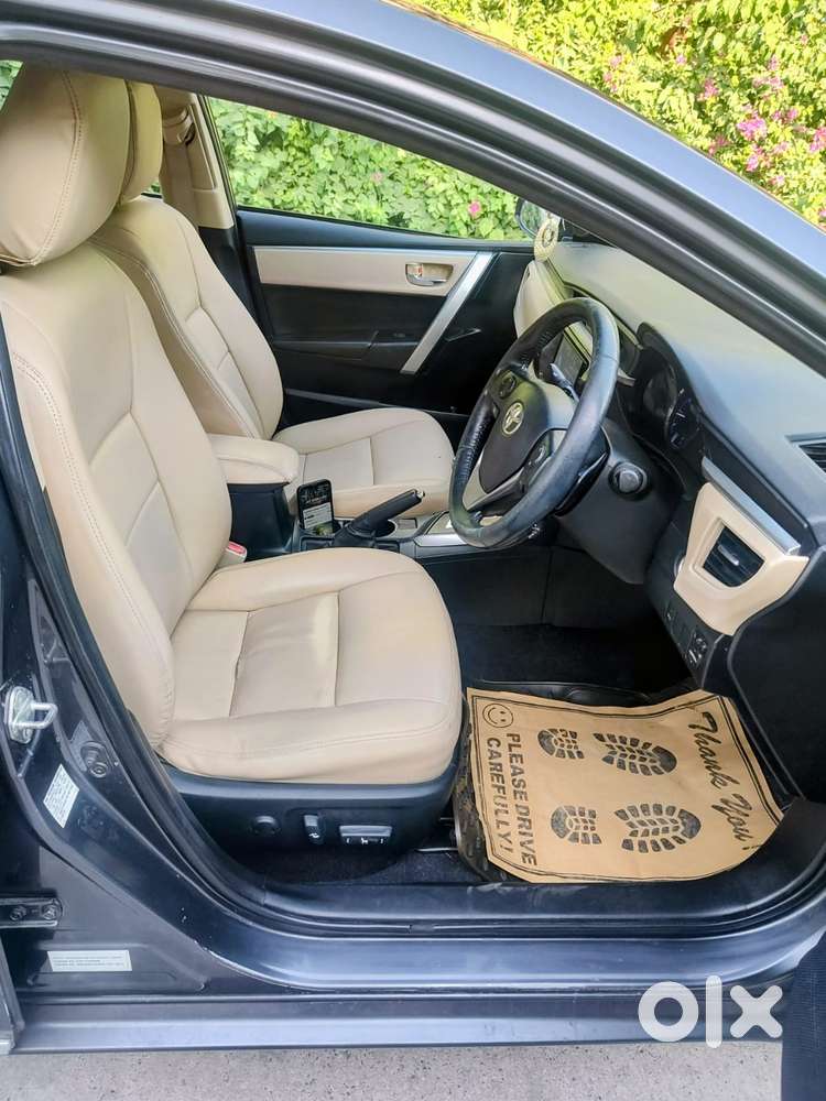 Toyota Corolla Altis 2013-2017 Vl At, 2014, Petrol
