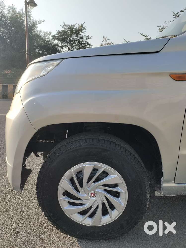 Mahindra Tuv 300 T4 Plus, 2016, Diesel