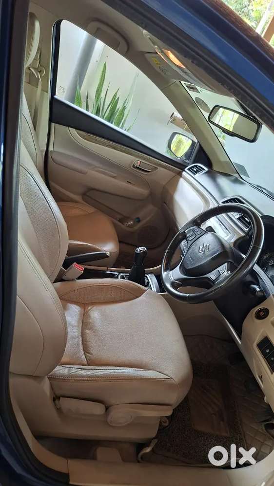 Well-maintained Sedan Ciaz Alpha Petrol Mt