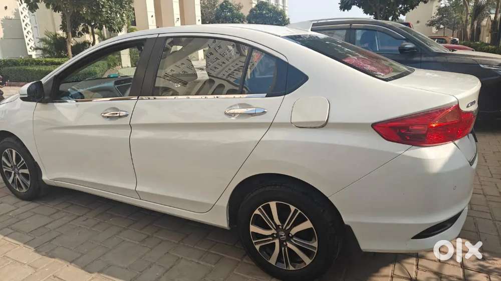 Honda City 1.5 V 2022