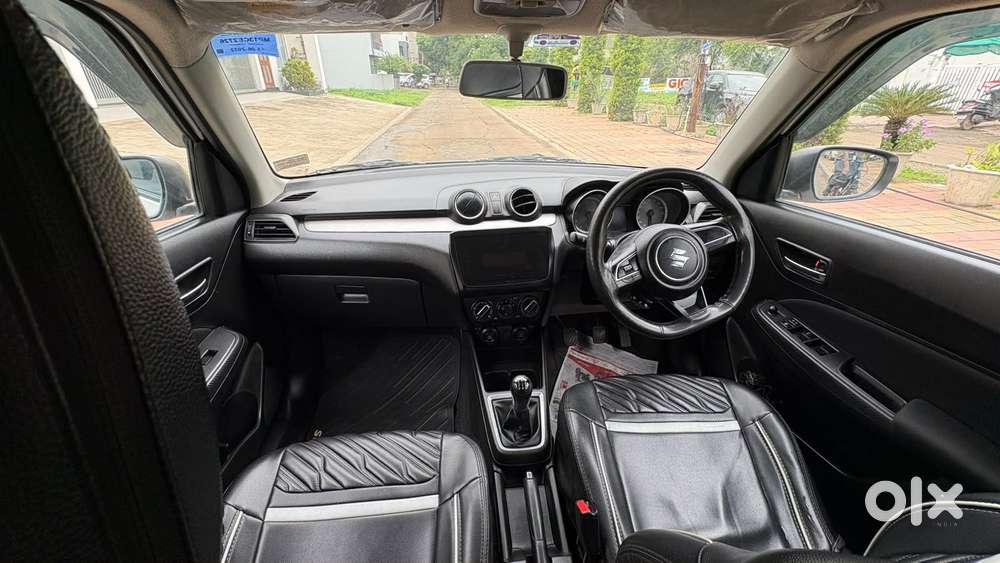 Maruti Suzuki Swift Vxi, 2022, Petrol