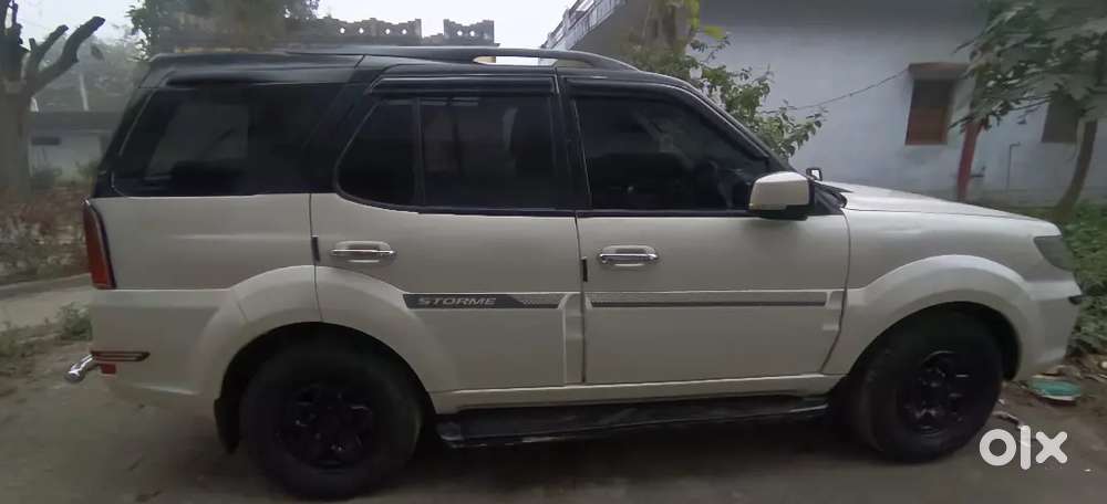Tata Safari Storme 2013 Model