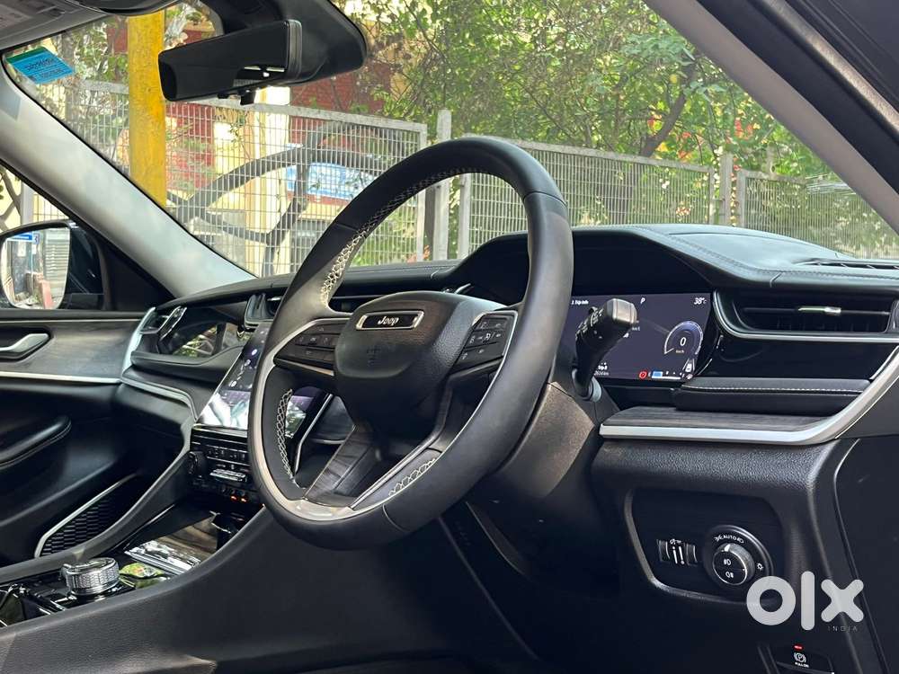 Jeep Grand Cherokee Limited (o) 4x4 At, 2024, Petrol