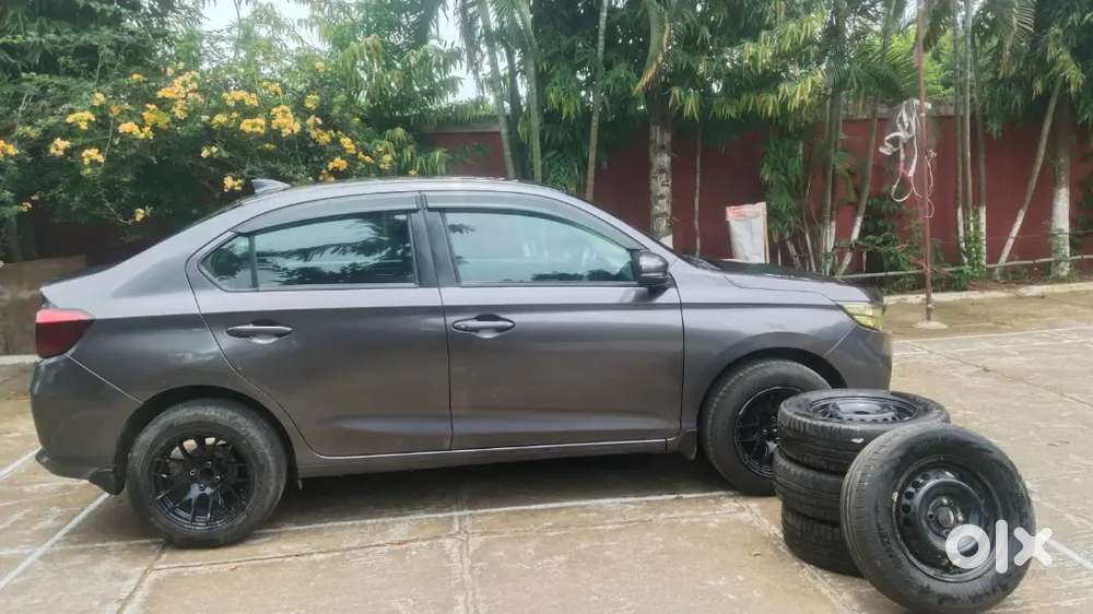 Honda Amaze 2019 Petrol Well Maintained