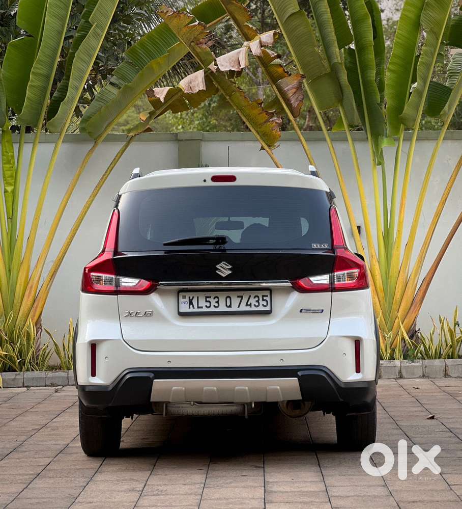 Maruti Suzuki Xl6 1.5 Alpha Mt, 2019, Petrol