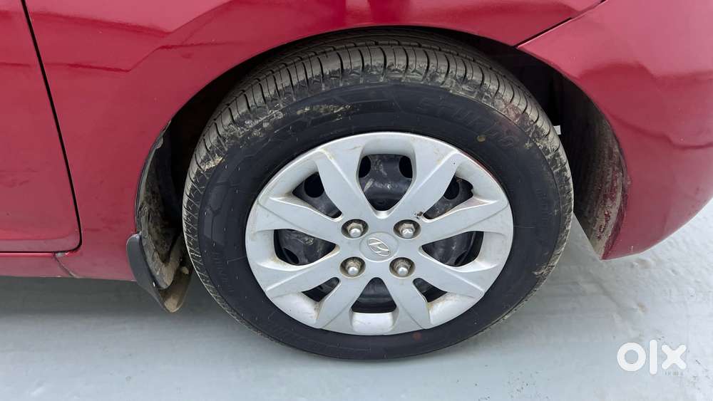 Hyundai Eon Magna +, 2017, Petrol