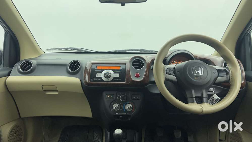 Honda Brio Vx Mt, 2014, Petrol