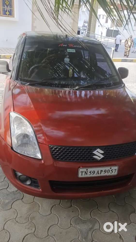 Maruti Suzuki Swift 2010 Petrol