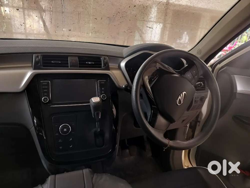 Mahindra Kuv100 Nxt 2018 Petrol 5500 Km Driven