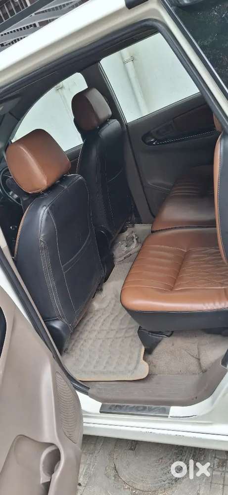Toyota Innova 2016 Diesel Well Maintained