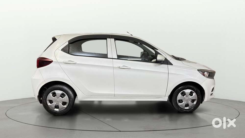 Tata Tiago 1.2 Revotron Xt, 2021, Petrol